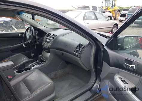 2006 Honda Accord 2.4 Ex из США, поврежденный, VIN 1HGCM56856A077804